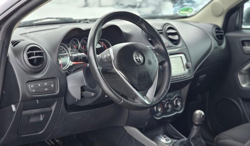 
								Alfa Romeo Mito DISTINCTIVE DIESEL EURO 6 full									