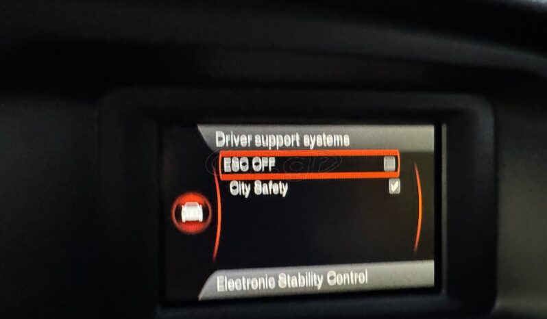 
								Volvo V40 2015 SUMMUM 1.6 DIESEL full									
