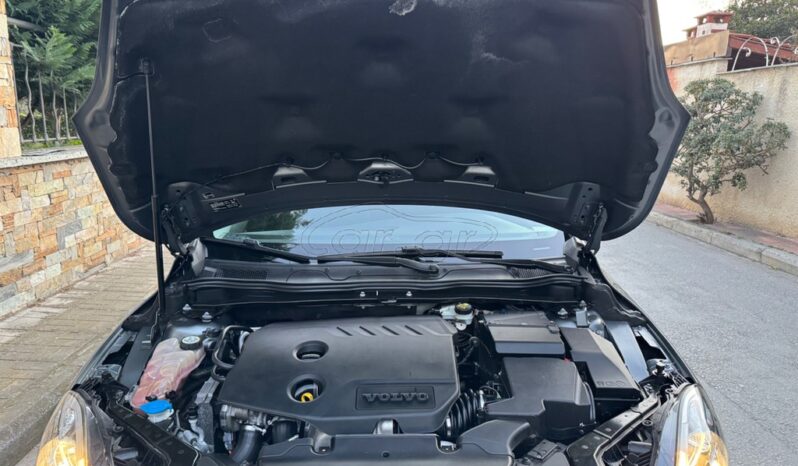
								Volvo V40 2015 SUMMUM 1.6 DIESEL full									