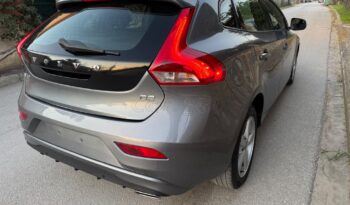 
									Volvo V40 2015 SUMMUM 1.6 DIESEL full								