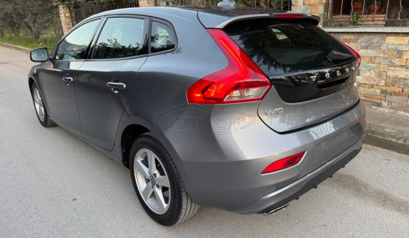 
								Volvo V40 2015 SUMMUM 1.6 DIESEL full									