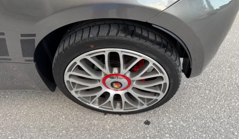 FIAT 500 ABARTH full