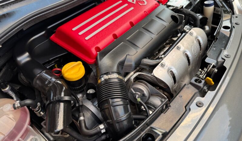 FIAT 500 ABARTH full