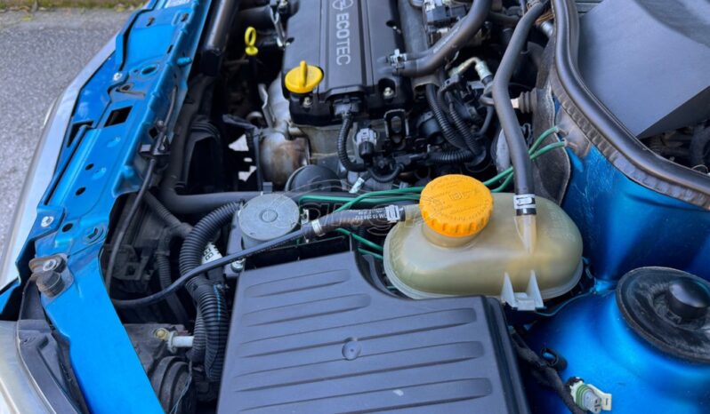 
								Opel Tigra full									