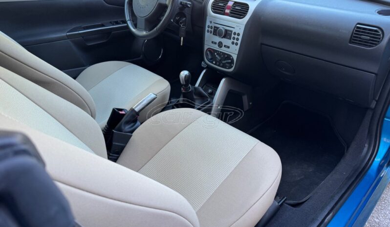 
								Opel Tigra full									