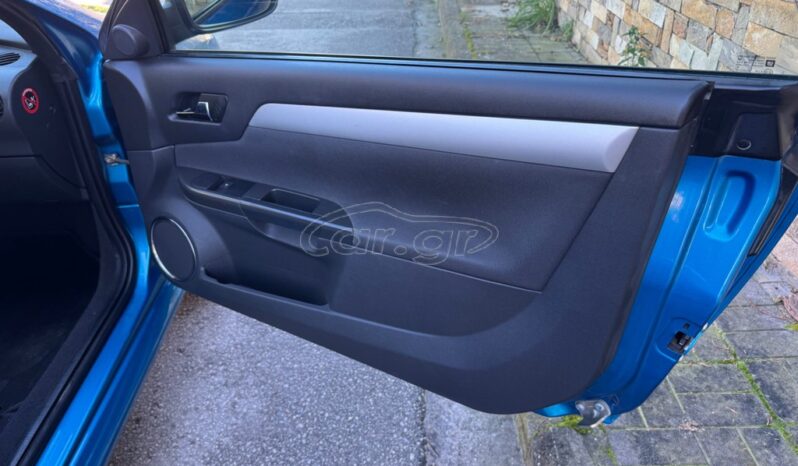 
								Opel Tigra full									