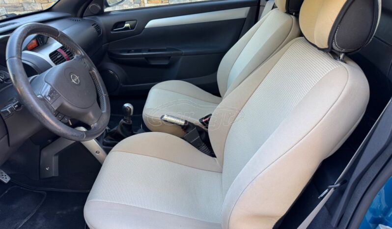 
								Opel Tigra full									