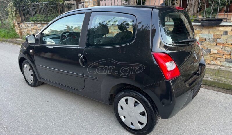 
								Renault Twingo full									