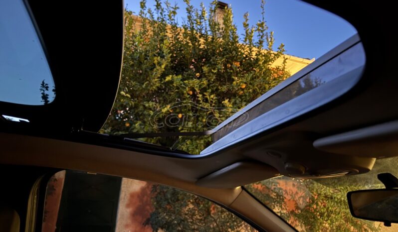 
								Renault Twingo full									