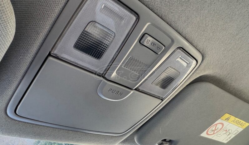
								Hyundai i 20 full									
