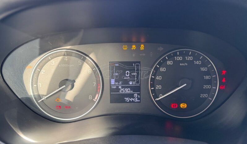 
								Hyundai i 20 full									