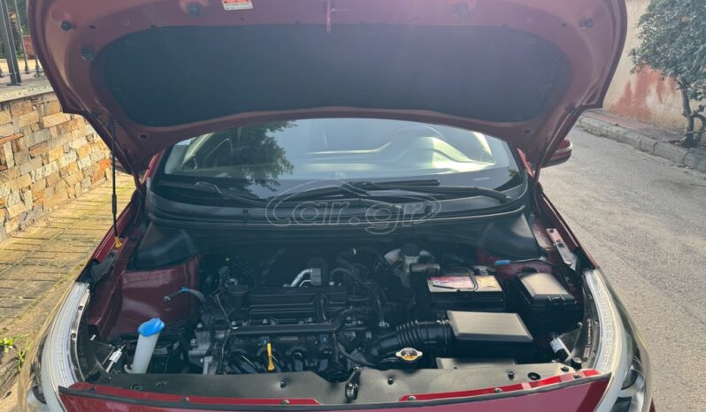 
								Hyundai i 20 full									