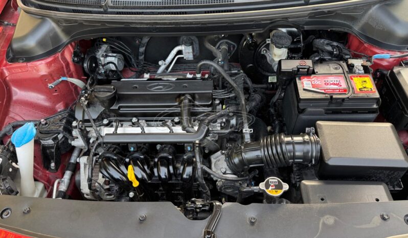 
								Hyundai i 20 full									