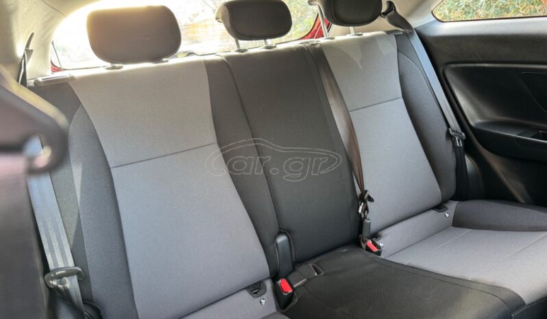
								Hyundai i 20 full									