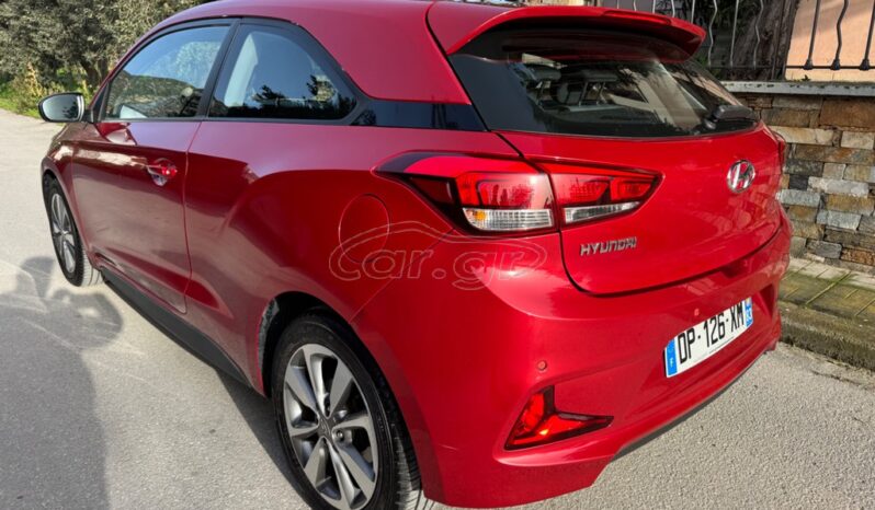 
								Hyundai i 20 full									