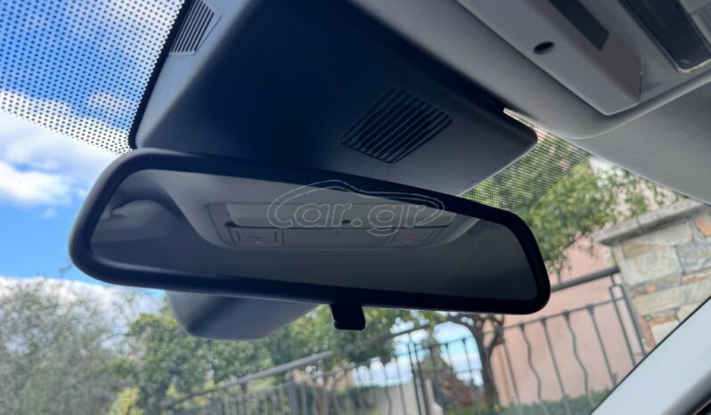 
								Jaguar E-Pace full									