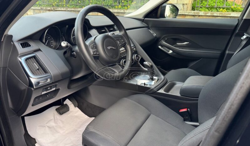 
								Jaguar E-Pace full									