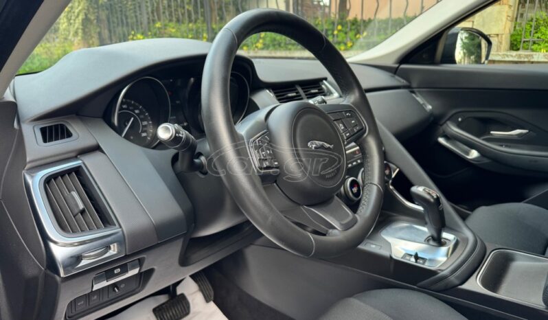 
								Jaguar E-Pace full									