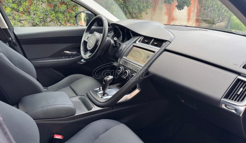 
								Jaguar E-Pace full									