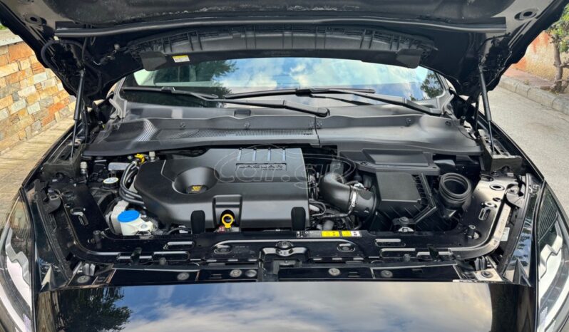 
								Jaguar E-Pace full									