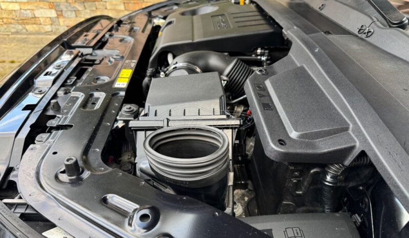 
								Jaguar E-Pace full									
