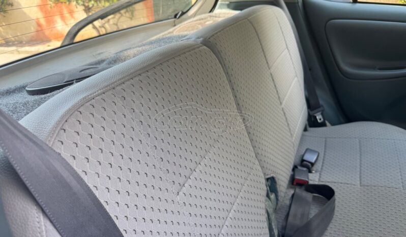
								Toyota Yaris full									