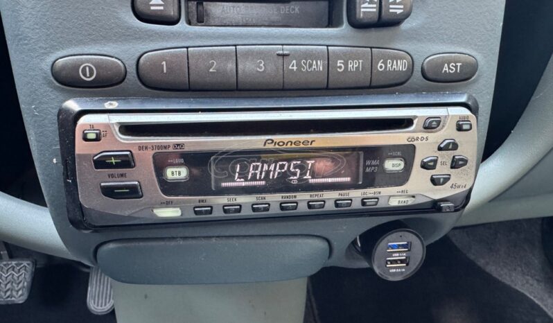 
								Toyota Yaris full									