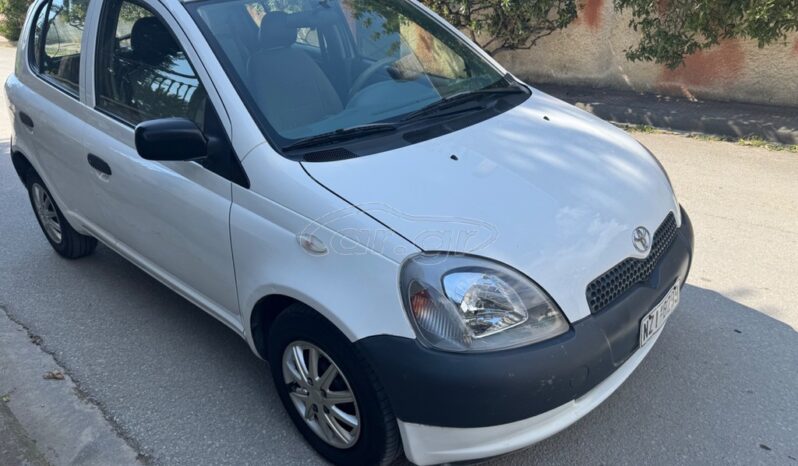 
								Toyota Yaris full									